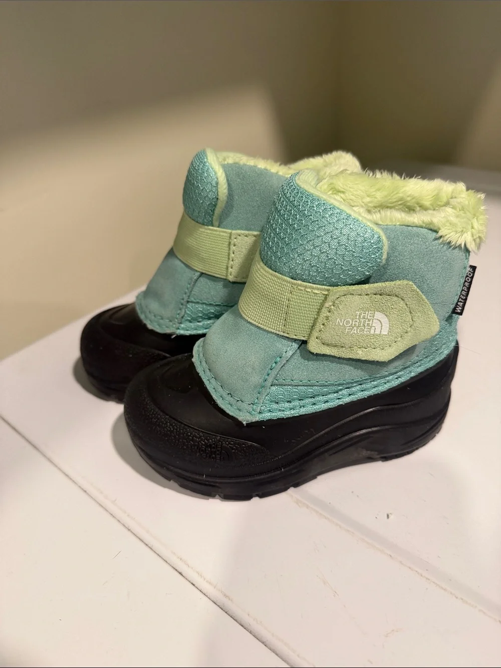 The North Face Kids Mint Green & Black Insulated Snow Boots